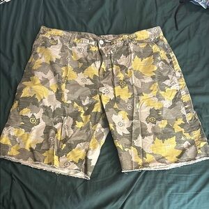 Lrg Cargo Shorts Yellow and Gray